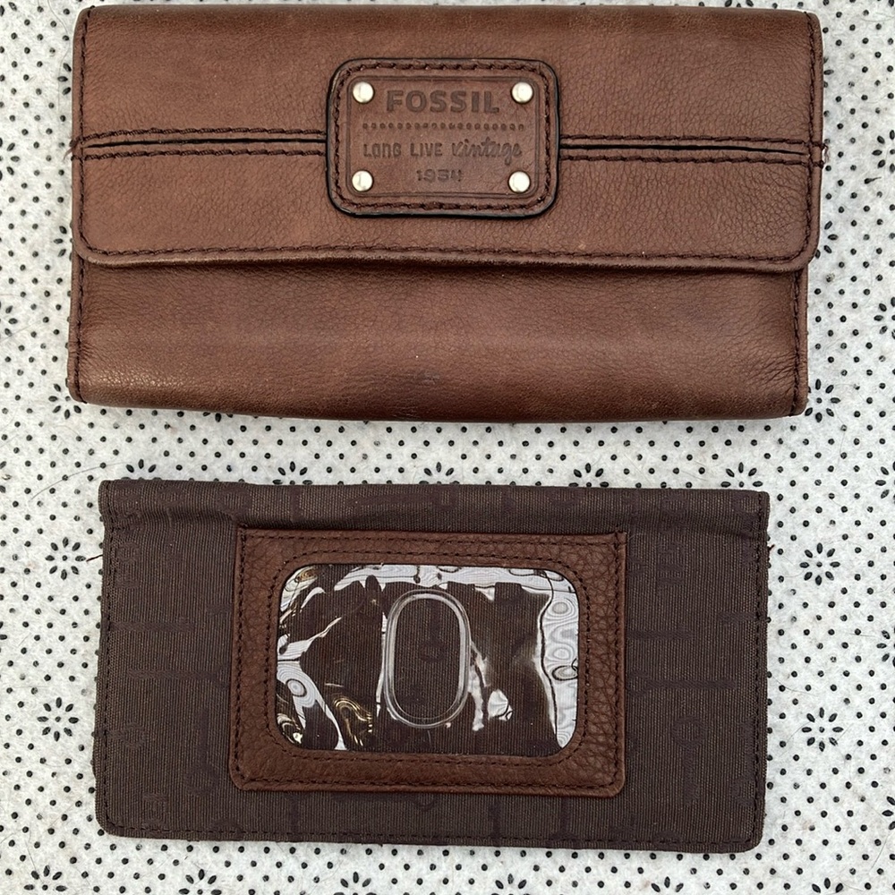 Fossil Long Live Vintage Brown Leather Wallet with Checkbook Cover
